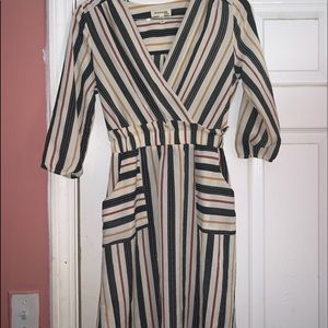 Striped dress with pockets!